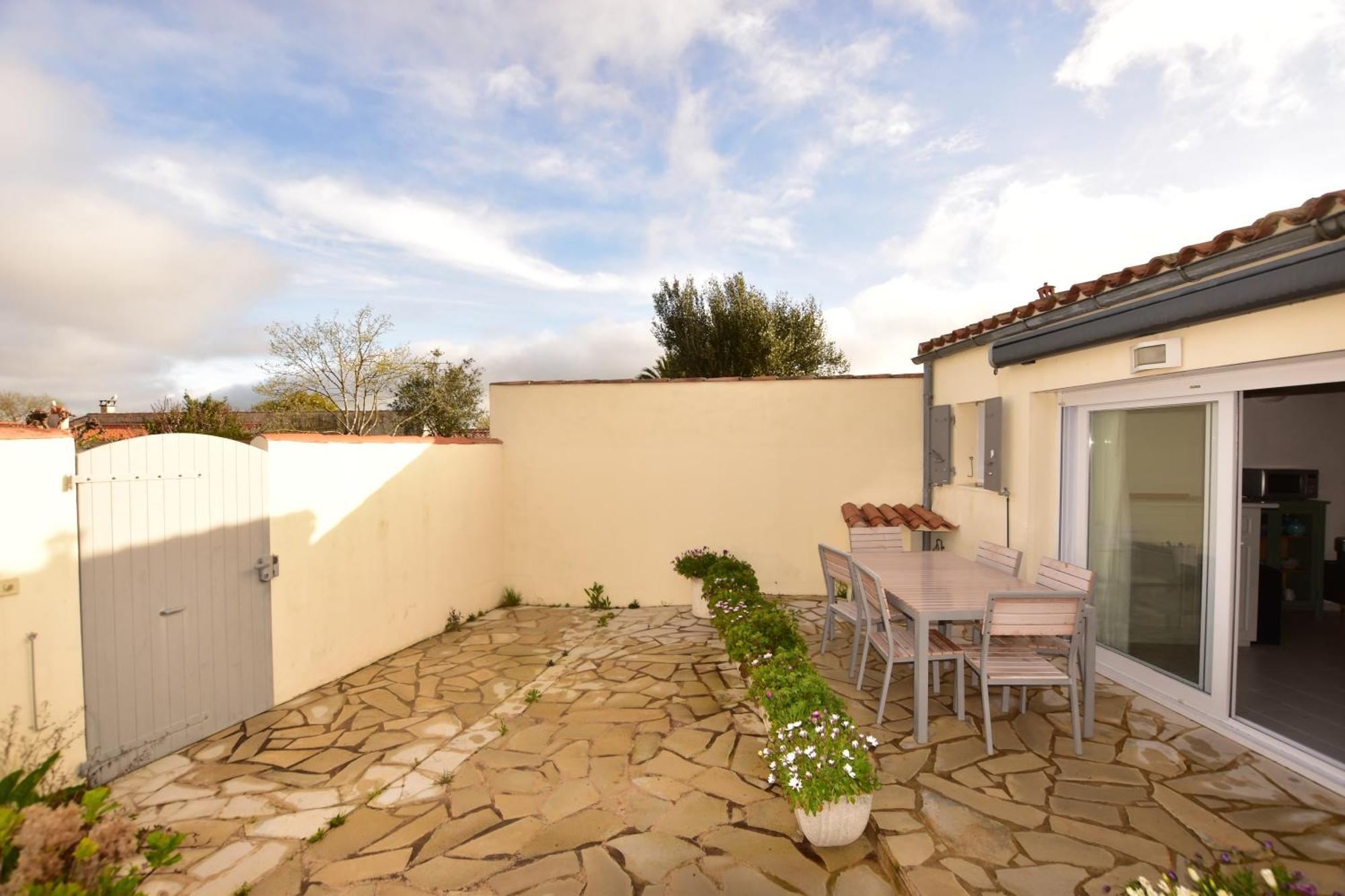 Large Studio Close To The Beach Saint-Martin-de-Ré Exterior foto