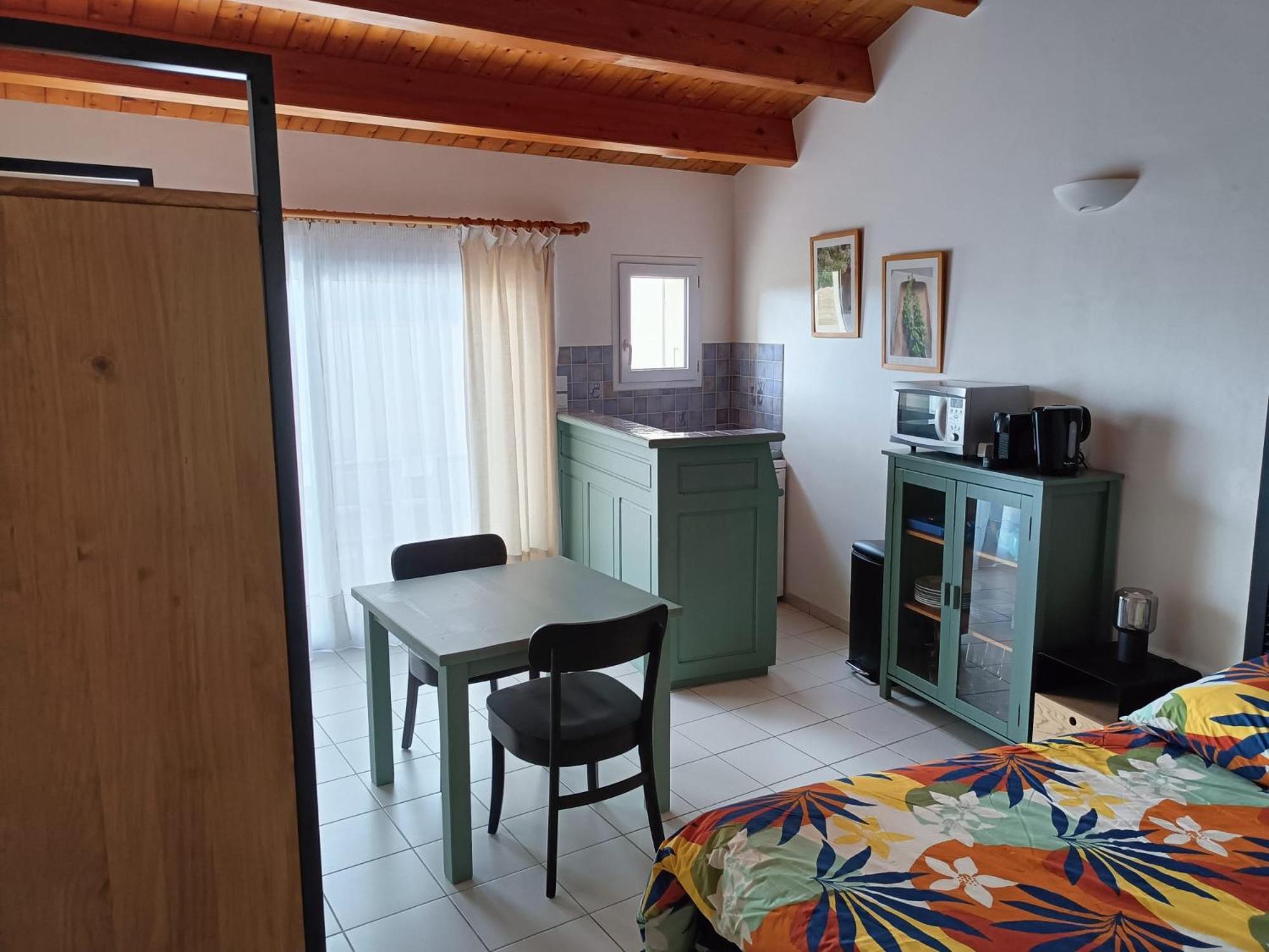 Large Studio Close To The Beach Saint-Martin-de-Ré Exterior foto